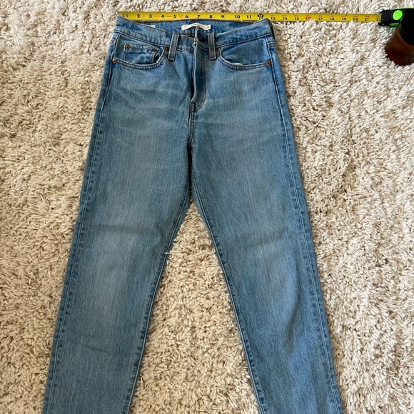 Vintage Levi Wedgie Jean - Picture 2 of 6